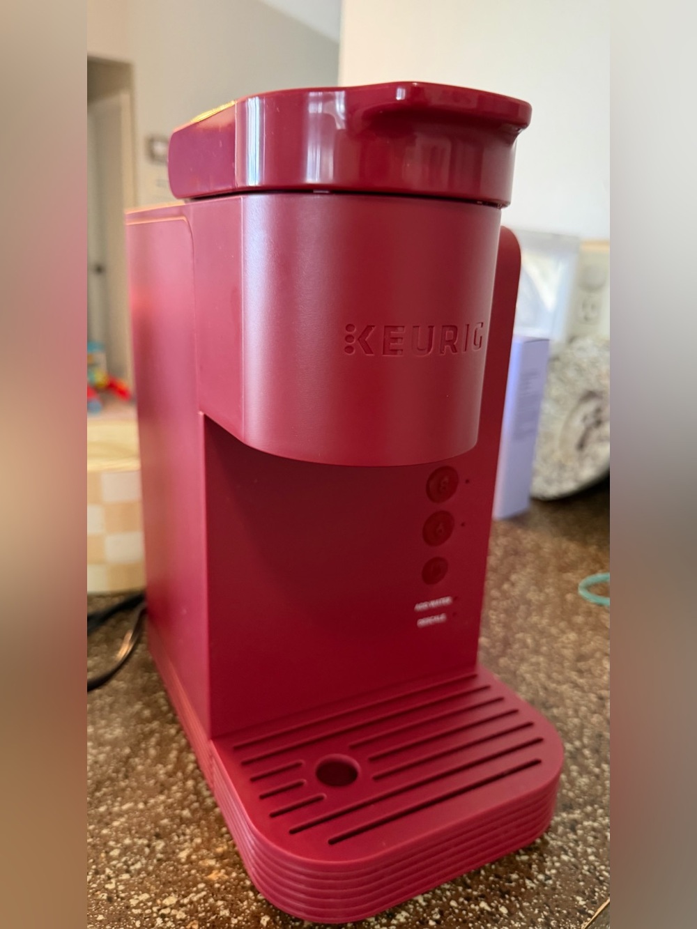 Keurig K-Express Essentials Single-Serve K-Cup Pod Coffee Maker, Red